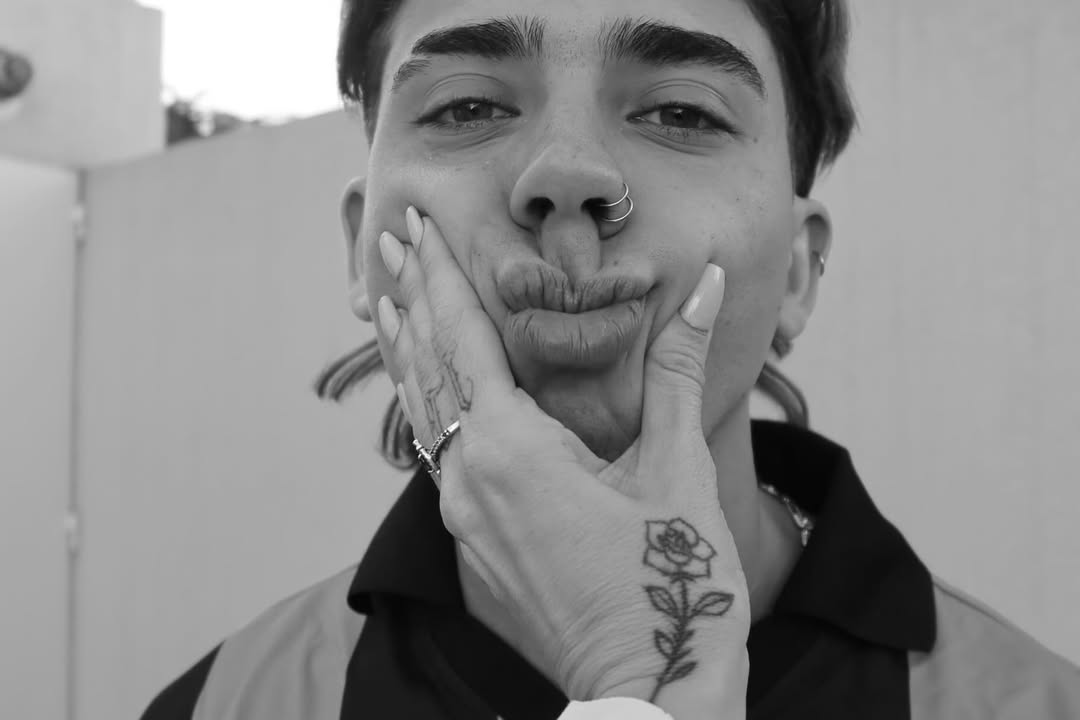 El%20amor%20con%20vos,%20se%20siente%20exactamente%20como%20la%20letra%20de%20este%20tema.Despu%C3%A9s%20de%20casi%20dos%20a%C3%B1os,%20te%20a%20(4).jpg 6a1d926f52d6e