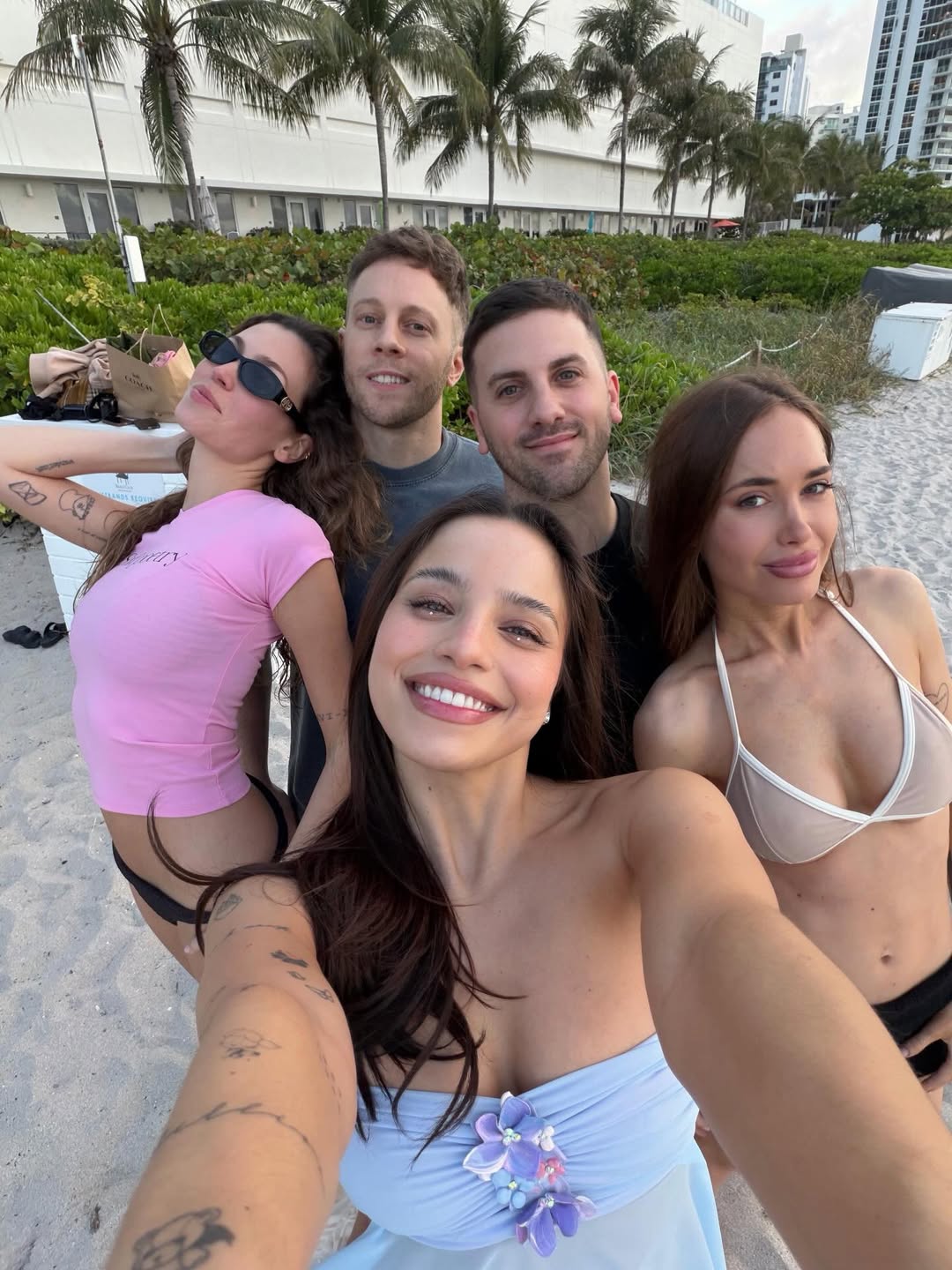 mis%20d%C3%ADas%20con%20ellos%20%F0%9F%8C%BA%F0%9F%90%AC%20(2).jpg 69f1fd08759bd