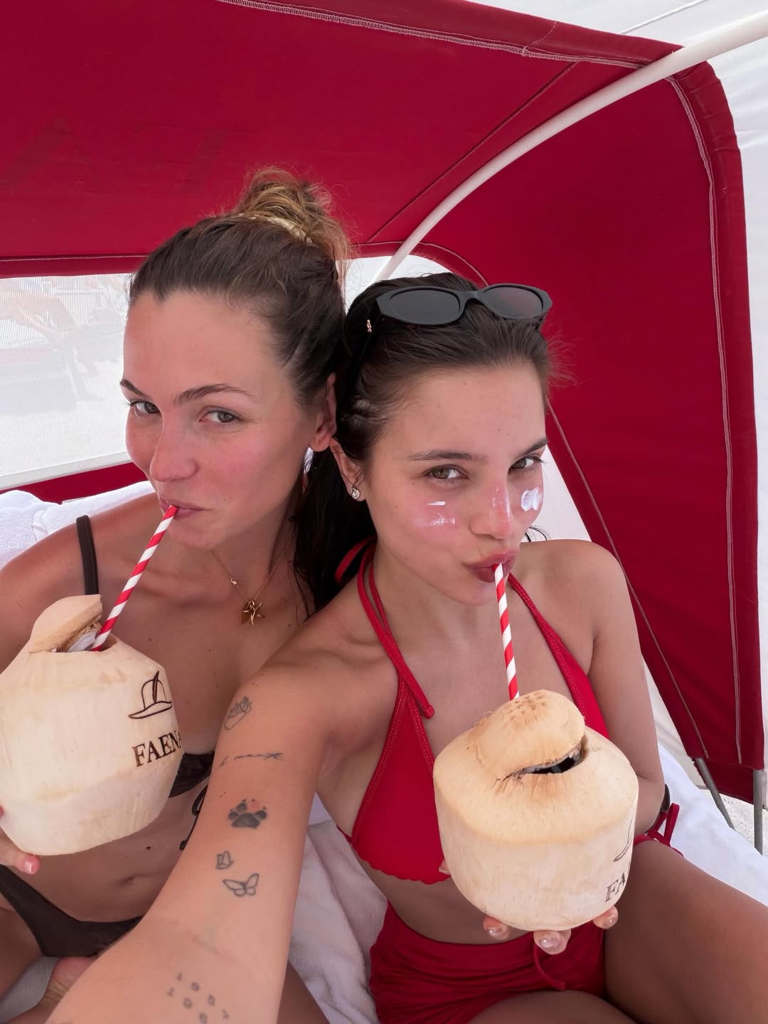 mis%20d%C3%ADas%20con%20ellos%20%F0%9F%8C%BA%F0%9F%90%AC.jpg 69f1fd0dc51bb