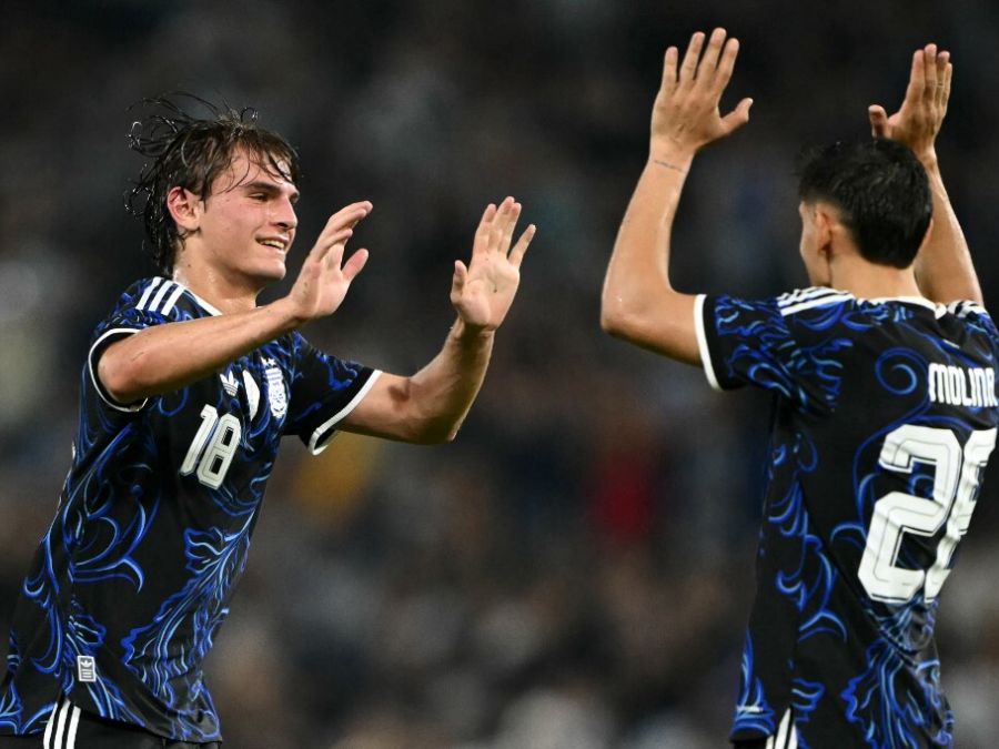 A la Selección argentina le alcanzó con poco para ganarle 2-1 a Mauritania