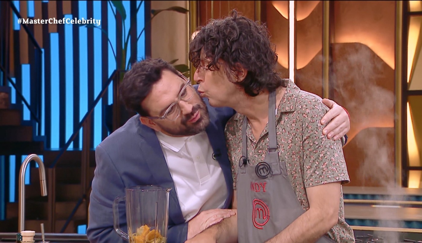 Los besitos de Damián Betular y Andy Chango | Mejores Momentos
