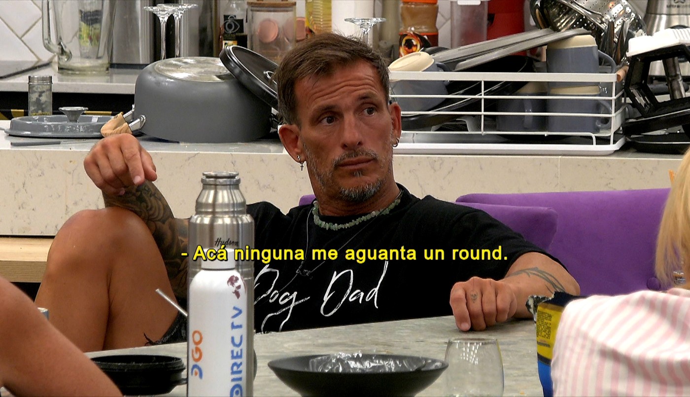 Martín Rodríguez se vende como una máquina sexual: "Acá ninguna me aguanta un round" | Mejores momentos