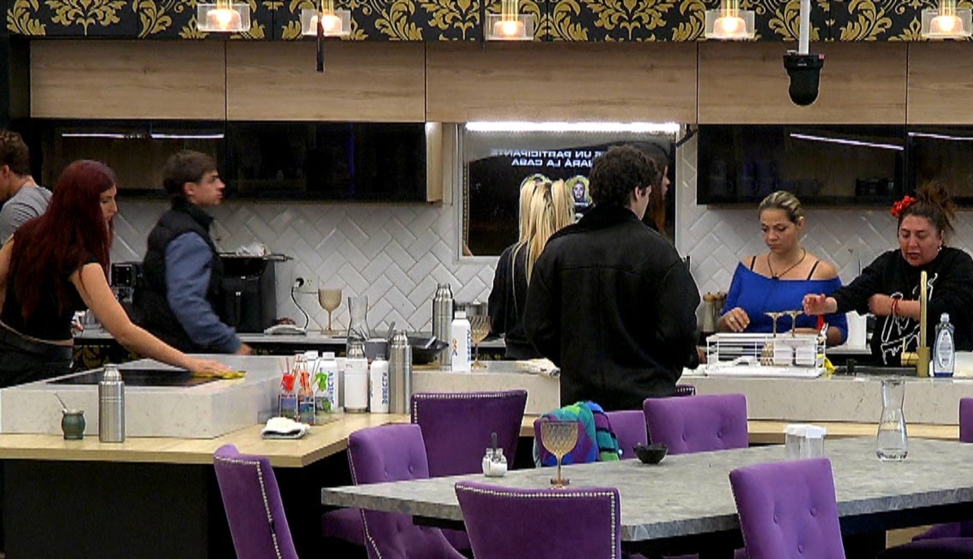 Crecen los conflictos por la limpieza dentro de la casa de Gran Hermano | Mejores momentos