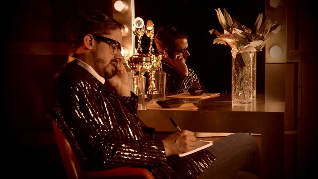 Los negocios de Richard: desde lotería hasta invitados | Alter egos