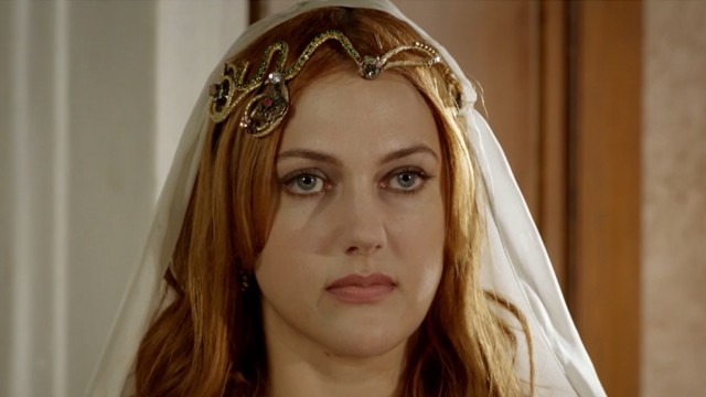 Cambios en el palacio y un encuentro inesperado | Resúmenes