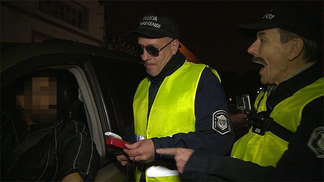 Polizias: Un control de alcoholemia muy particular | Mejores momentos