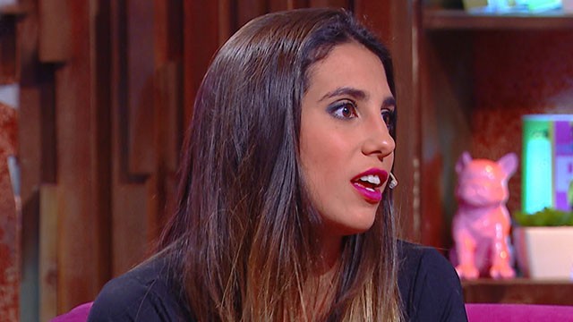 ¡Picante ping pong para Cinthia Fernandez! | El diván de Vero