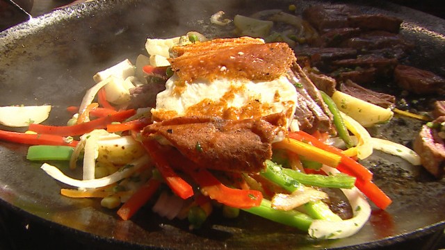 Entraña y provoleta de queso de cabra | Recetas