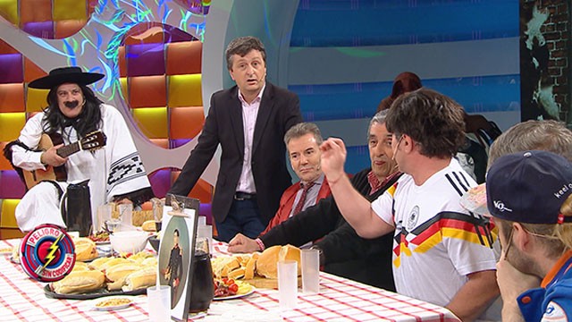 ¡Una peña multicultural! | Mejores momentos