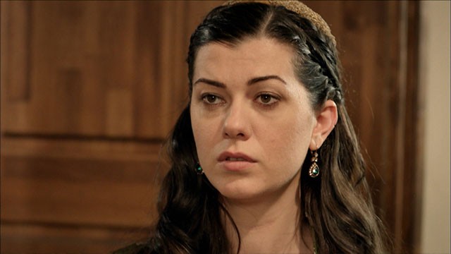 Firial y una verdad difícil de ocultar | Resúmenes