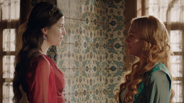 Hatice a Hurrem: "No me divorciaré" | Mejores momentos