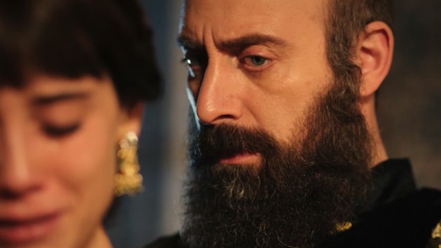 ¡El Sultán descubre la mentira de Firuze! | Mejores momentos