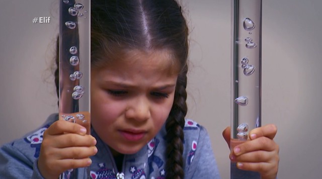 Elif pone en evidencia la crueldad de Arzu | Mejores momentos