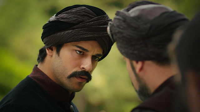 ¡Bali Bey le levanta la mano a Rustem! | Mejores momentos