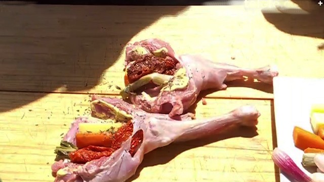 Chivito relleno a la parrilla | Recetas