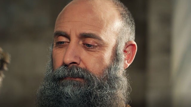 Recuperado, El Sultán reafirma su poder | Resúmenes