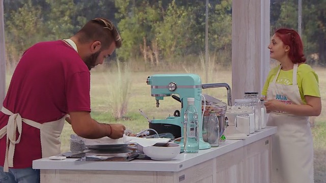 La generosidad casi la deja eliminada | Mejores momentos