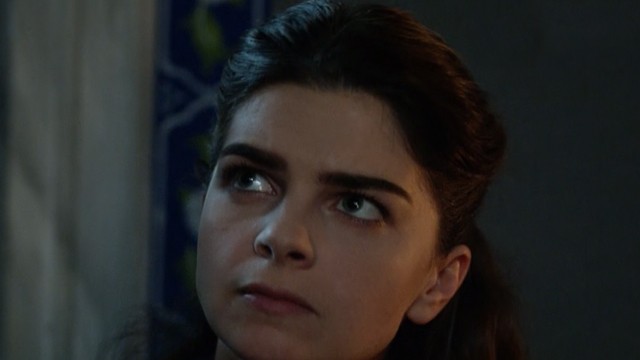 Mariam celosa de Rustem | Adelantos