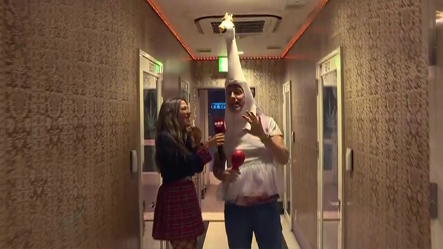 Karaoke, disfraces y descontrol en Tokio | Mejores Momentos