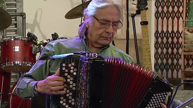 Raúl Barboza festeja en La Peña sus 80 años | Mejores momentos