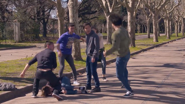 Juan es agredido duramente | Mejores momentos