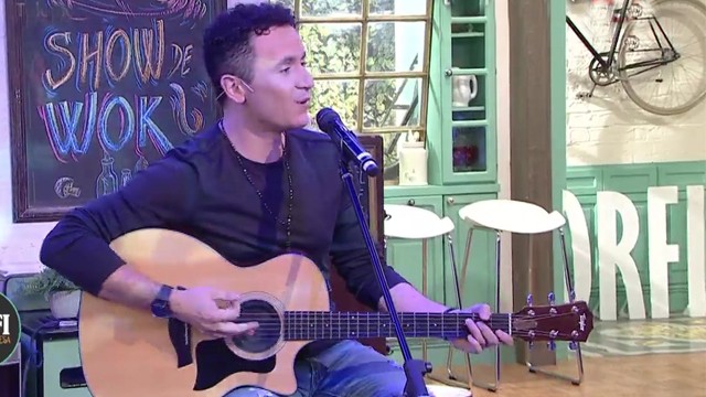 La mañana se puso romántica con Fonseca | Musicales