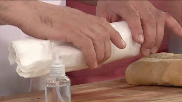 ¿Es posible revivir el pan duro? | Recetas