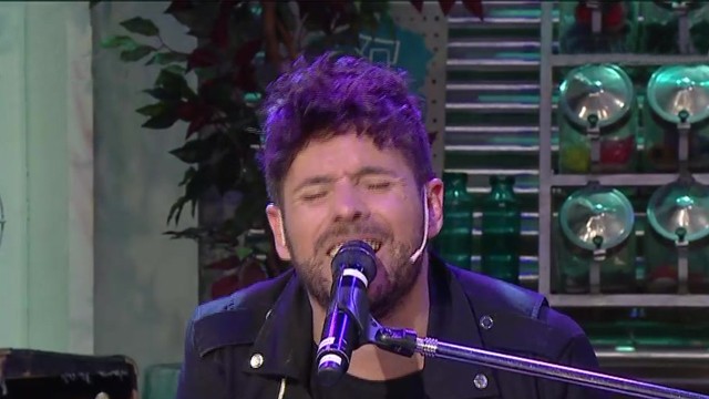 Pablo López flechó a Malena en vivo | Musicales