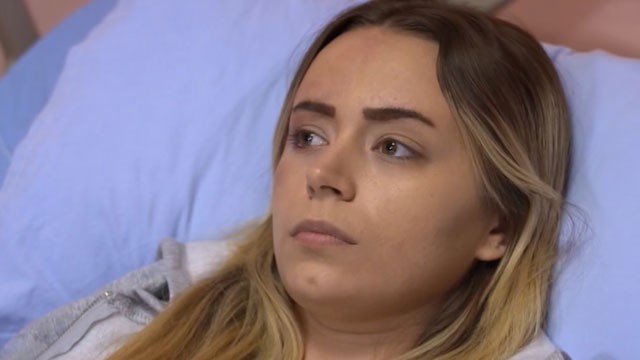 Gonca choca y pierde la memoria | Resúmenes