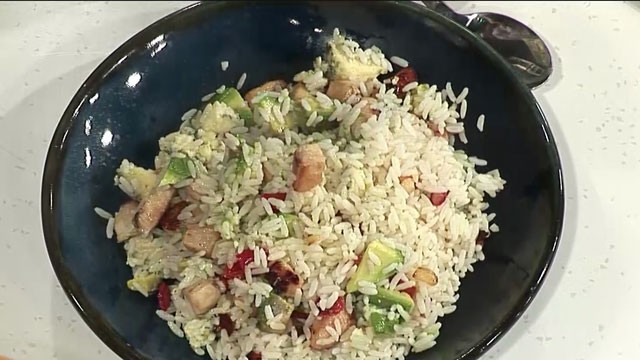 Arroz con pollo salteado | Recetas