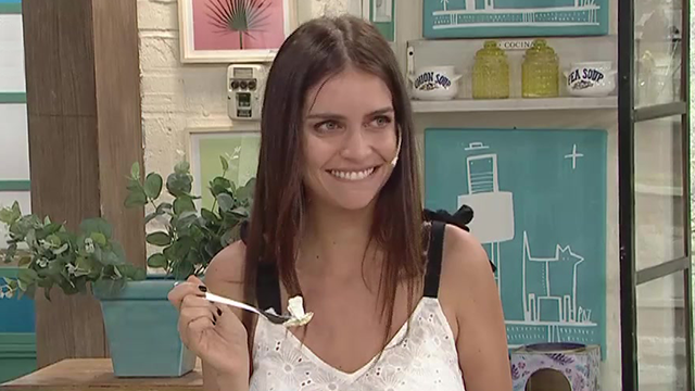 El tremendo blooper de Zaira que la hizo poner colorada | Sobremesa