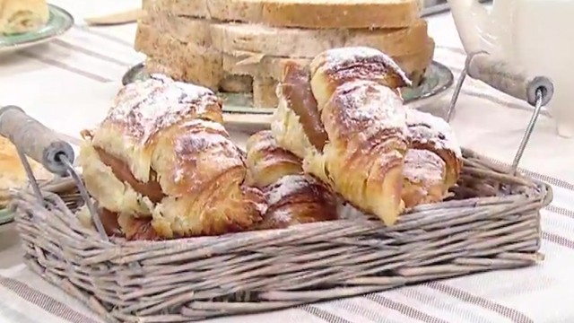 Medialunas caseras | Recetas
