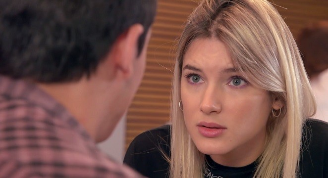 Amparo a Rodri: "No soy una prioridad en tu vida" | Mejores momentos