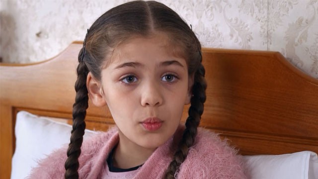 Elif vuelve con su familia pero Arzu sigue libre | Resúmenes