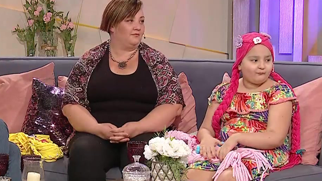 Todo por una sonrisa: Crean pelucas para niños con cáncer | Popurrí de noticias