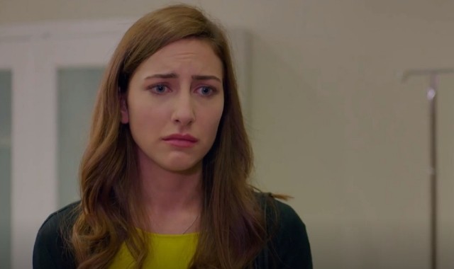 Defne le hará un daño terrible a Cemre | Resumenes