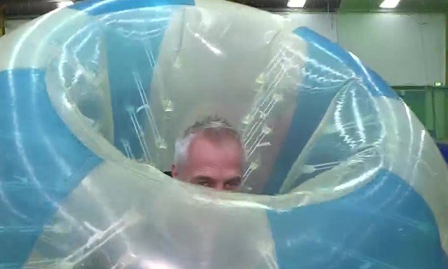 Fútbol en pelotas | Mejores Momentos