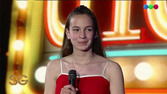La chica de 12 años que aprendió a cantar lírico por internet | Exclusivos