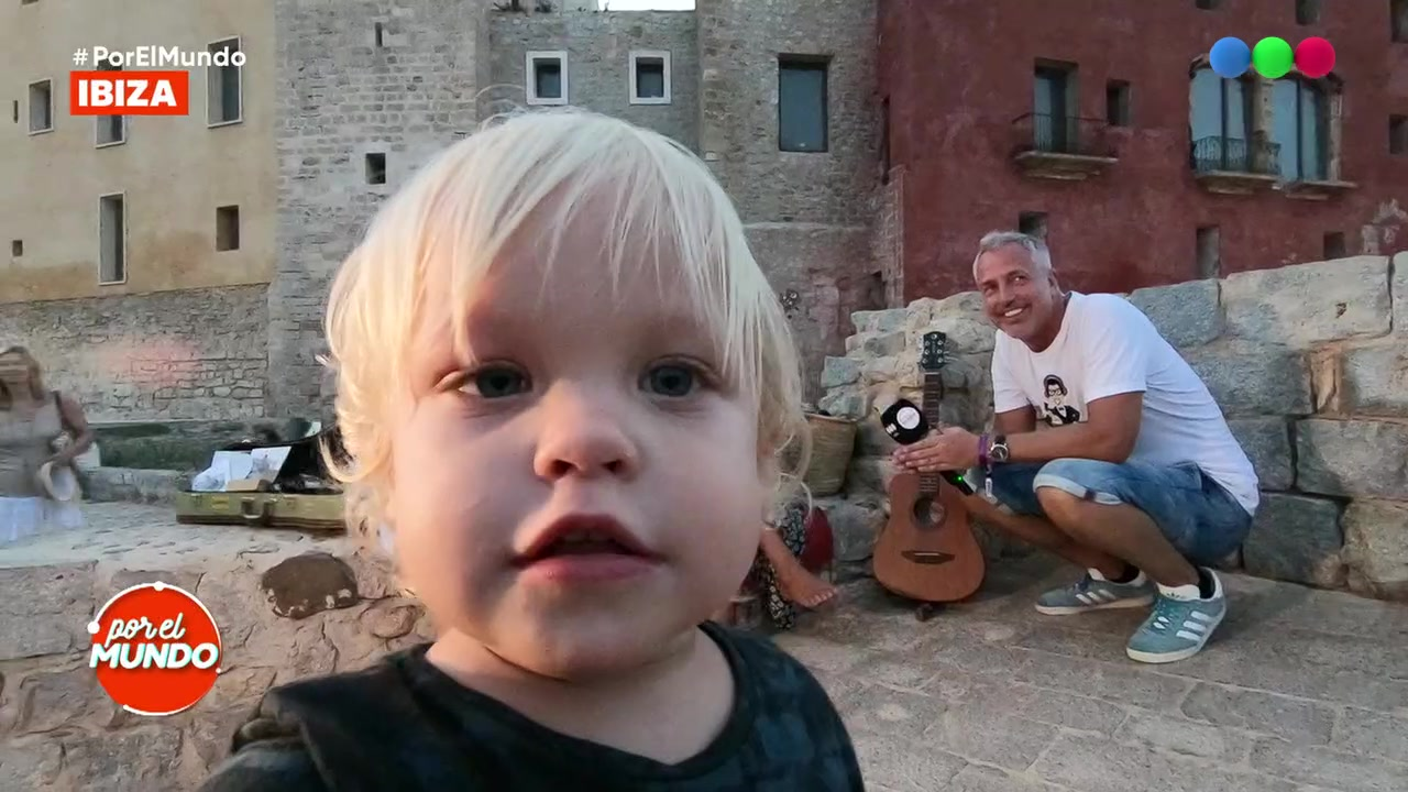 Mirko no se podía ir de Ibiza sin antes... ¡Mirá qué no podía faltar en su repertorio! | Mejores Momentos