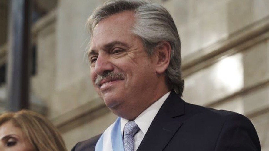 Alberto Fernández según pasan los años | Sociedad