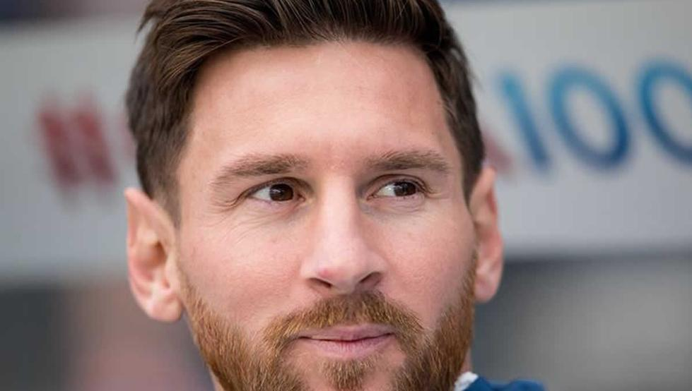 La insólita jugada en la que Messi quedó como Dios lo trajo al mundo | Virales