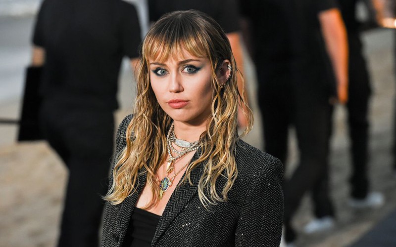 El nuevo look de Miley Cyrus | Influencers