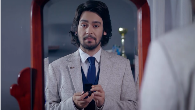 Kerem se da cuenta de que quiere a Sureya en su vida | Resúmenes