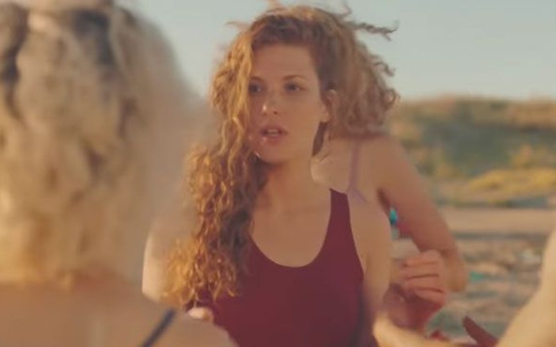 Polémica por la publicidad de una cerveza | Virales