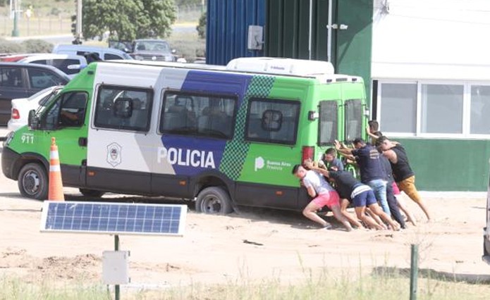 Insólito momento con los extras de la rueda de reconocimiento por el caso de Fernando | Sociedad