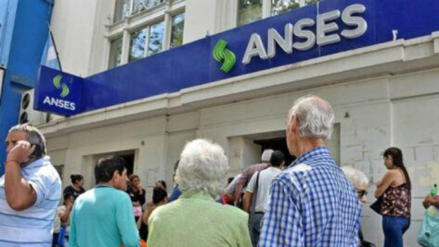 Jubilados: Anses, Banco Nación y Pami anunciaron cambios en la atención al público | En Argentina