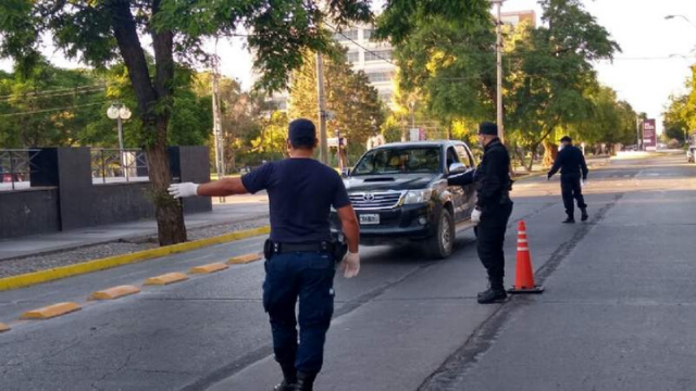 Cuarentena obligatoria: las penas para quienes no la cumplan | En Argentina