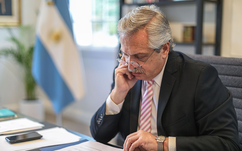 La carta que escribió Alberto Fernández a los argentinos: "Cuidar lo conseguido" | En Argentina