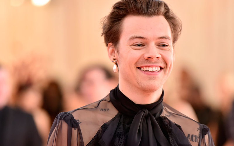 Lanzaron una vela con aroma a Harry Styles | Influencers