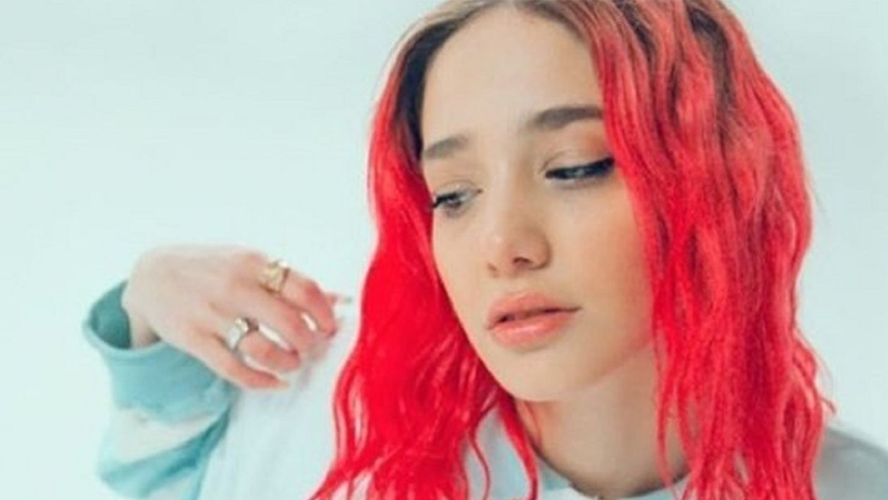 Ángela Torres vuelve a impulsar su carrera musical con su segundo videoclip del año | Música